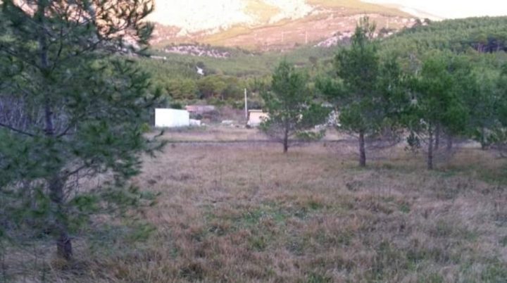 Pozemok na predaj 2815 m² – Makarska