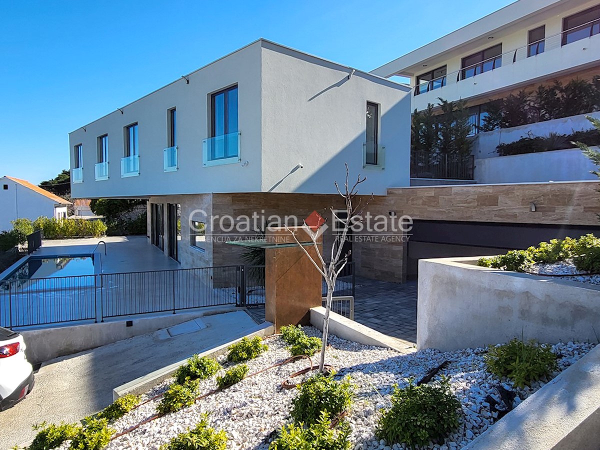 Haus Zu verkaufen - SPLITSKO-DALMATINSKA ČIOVO