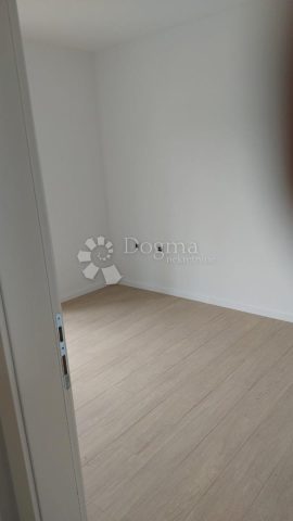 Mieszkanie Na sprzedaż - Primorsko-goranska Krk - foto 4/8