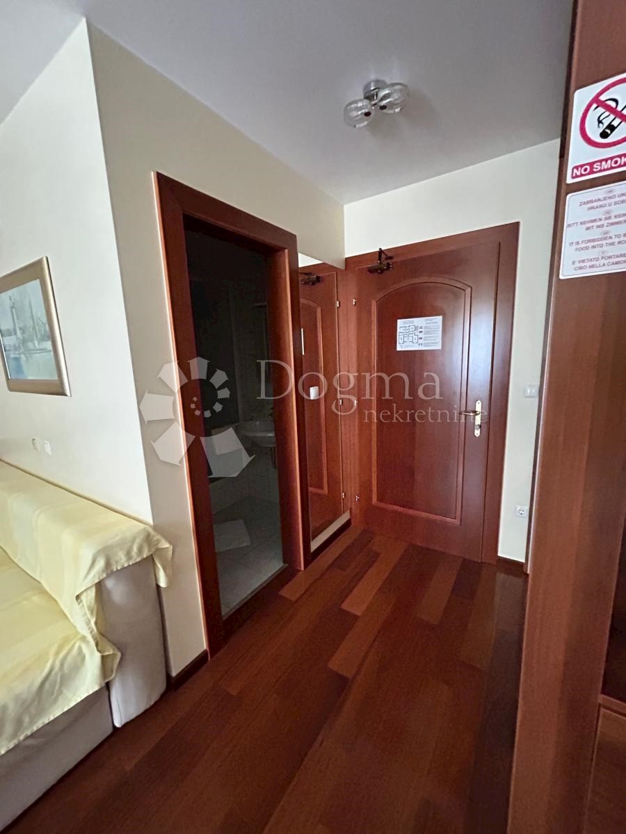 Commerciale In vendita - PRIMORSKO-GORANSKA NOVI VINODOLSKI