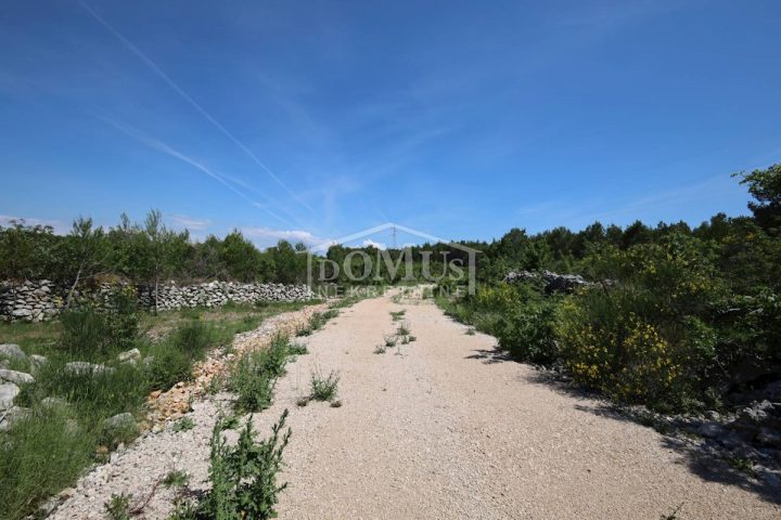 Zemljište Na prodaju - šibensko-kninska Vodice - foto 2/4