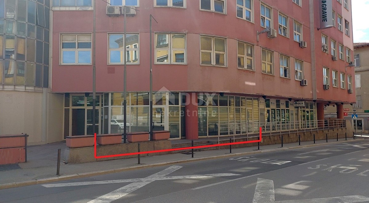 Poslovni prostori Na predaj - ISTARSKA PULA