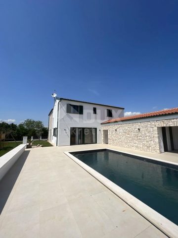 Dům na prodej 286 m² – Marčana