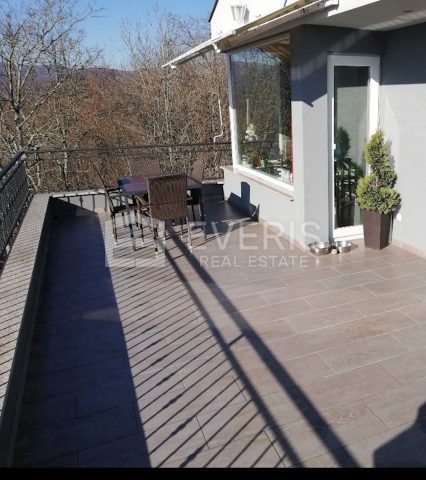 Appartamento in vendita 138 m² – Jurdani