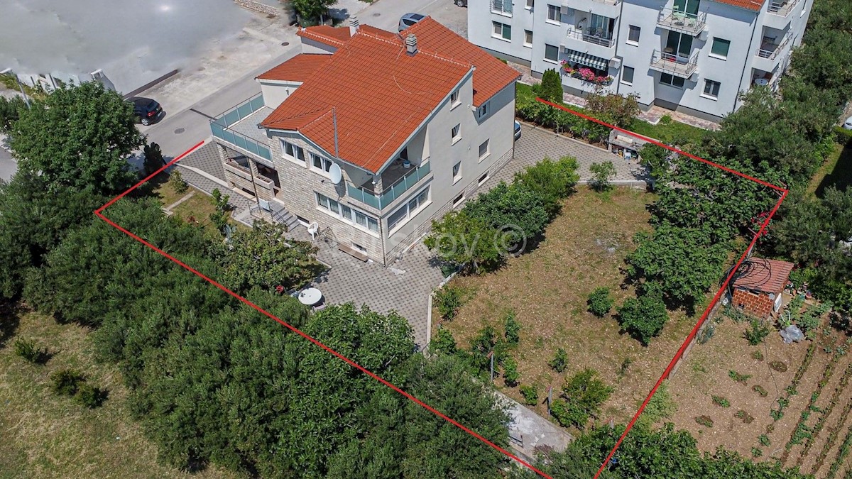 House For sale - SPLITSKO-DALMATINSKA KAŠTELA