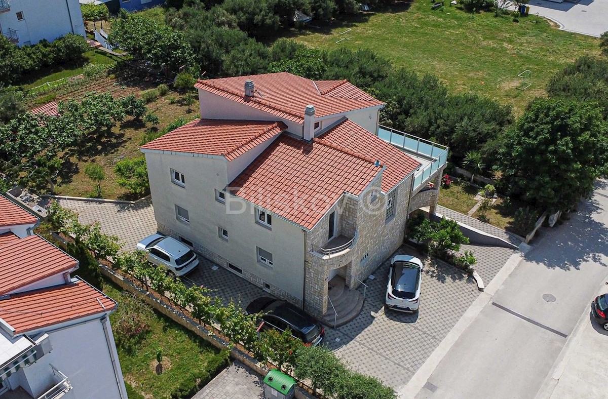 House For sale - SPLITSKO-DALMATINSKA KAŠTELA