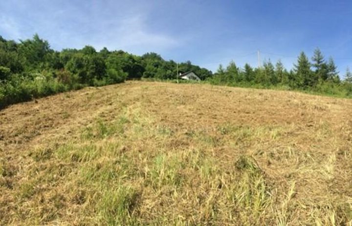 Zemljište na prodaju 2286 m² – Krapina