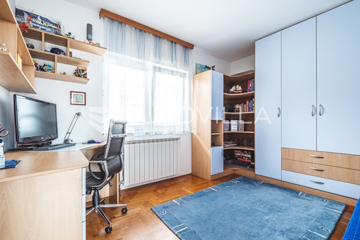 Maison À vendre - GRAD ZAGREB ZAGREB