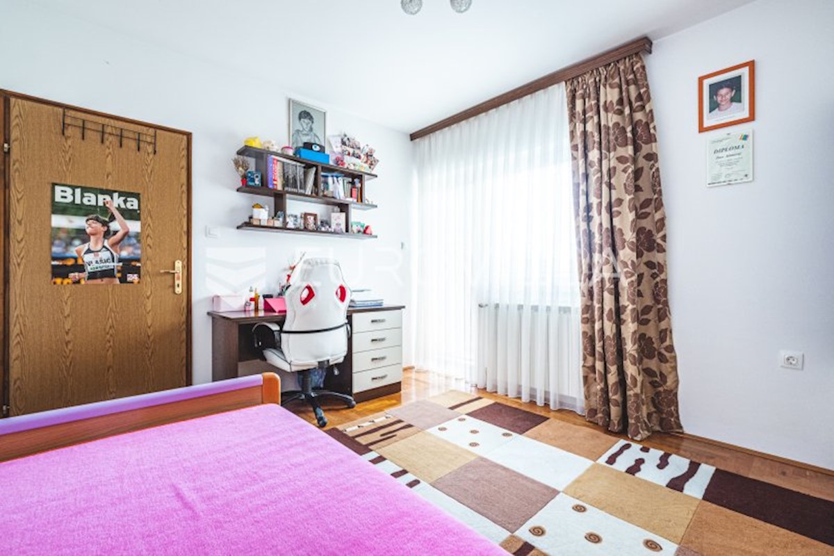 Maison À vendre - GRAD ZAGREB ZAGREB