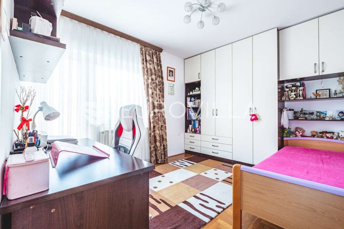 Maison À vendre - GRAD ZAGREB ZAGREB