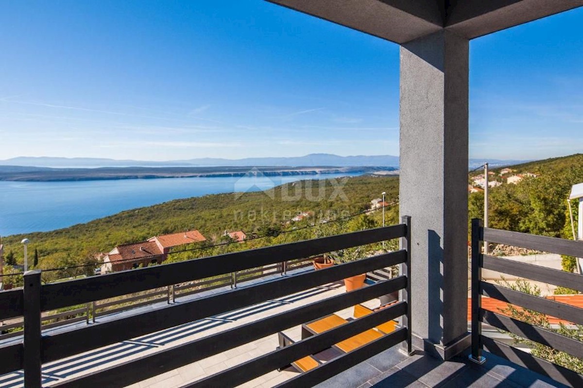 Kuća Na prodaju - PRIMORSKO-GORANSKA CRIKVENICA
