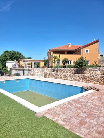 Kuća na prodaju 397 m² – Kraljevica