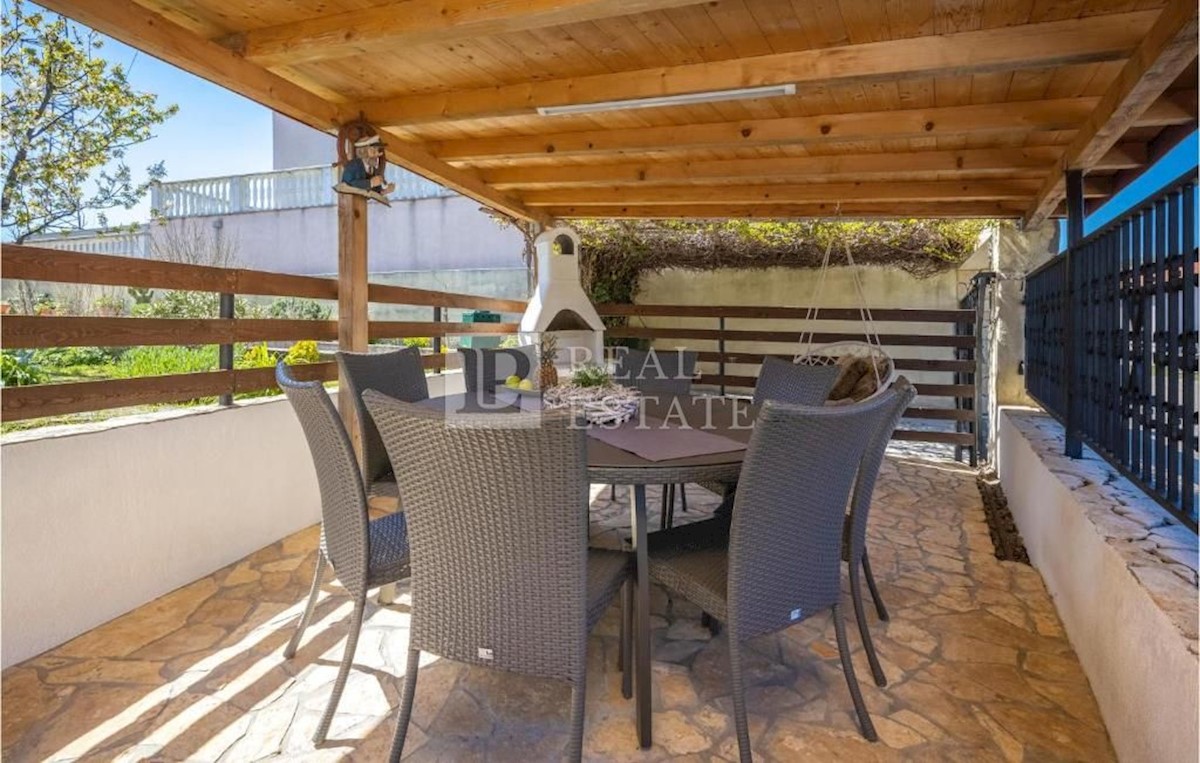 House For sale - PRIMORSKO-GORANSKA NOVI VINODOLSKI