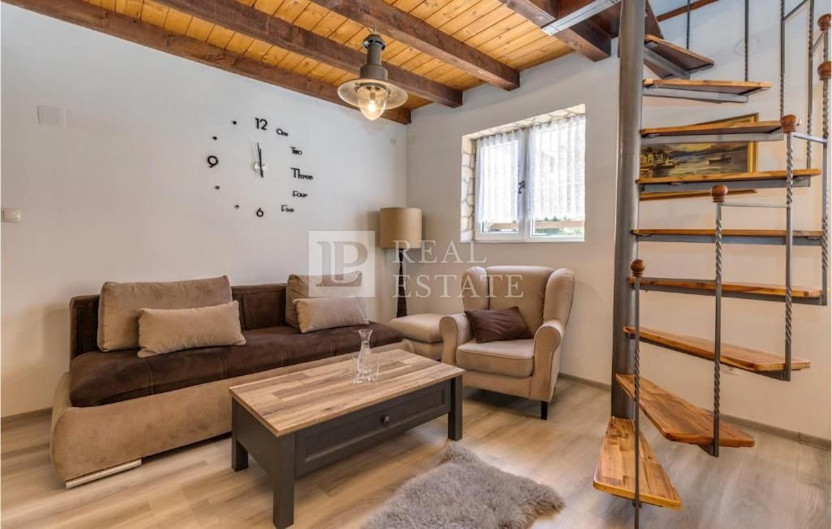 House For sale - Primorsko-goranska Novi Vinodolski - foto 2/18