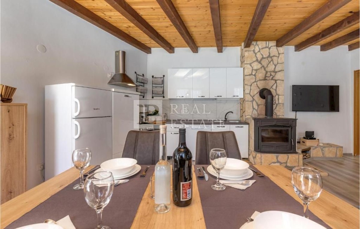 House For sale - PRIMORSKO-GORANSKA NOVI VINODOLSKI
