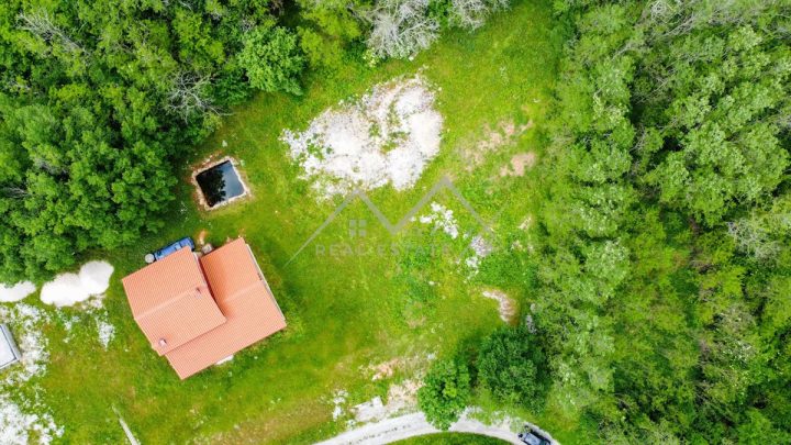 Działka na sprzedaż 1515 m² – Poreč