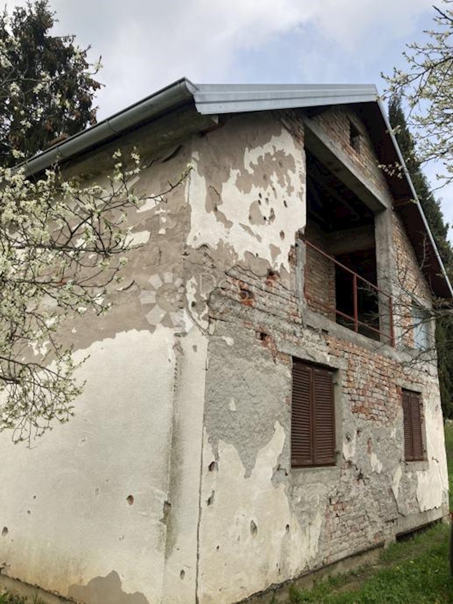 Maison À vendre - VUKOVARSKO-SRIJEMSKA VUKOVAR