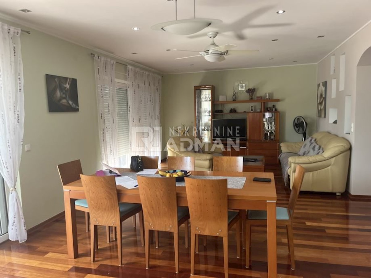 Apartmán Na predaj - SPLITSKO-DALMATINSKA ČIOVO