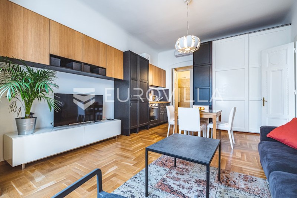 Apartmán Na predaj - GRAD ZAGREB ZAGREB