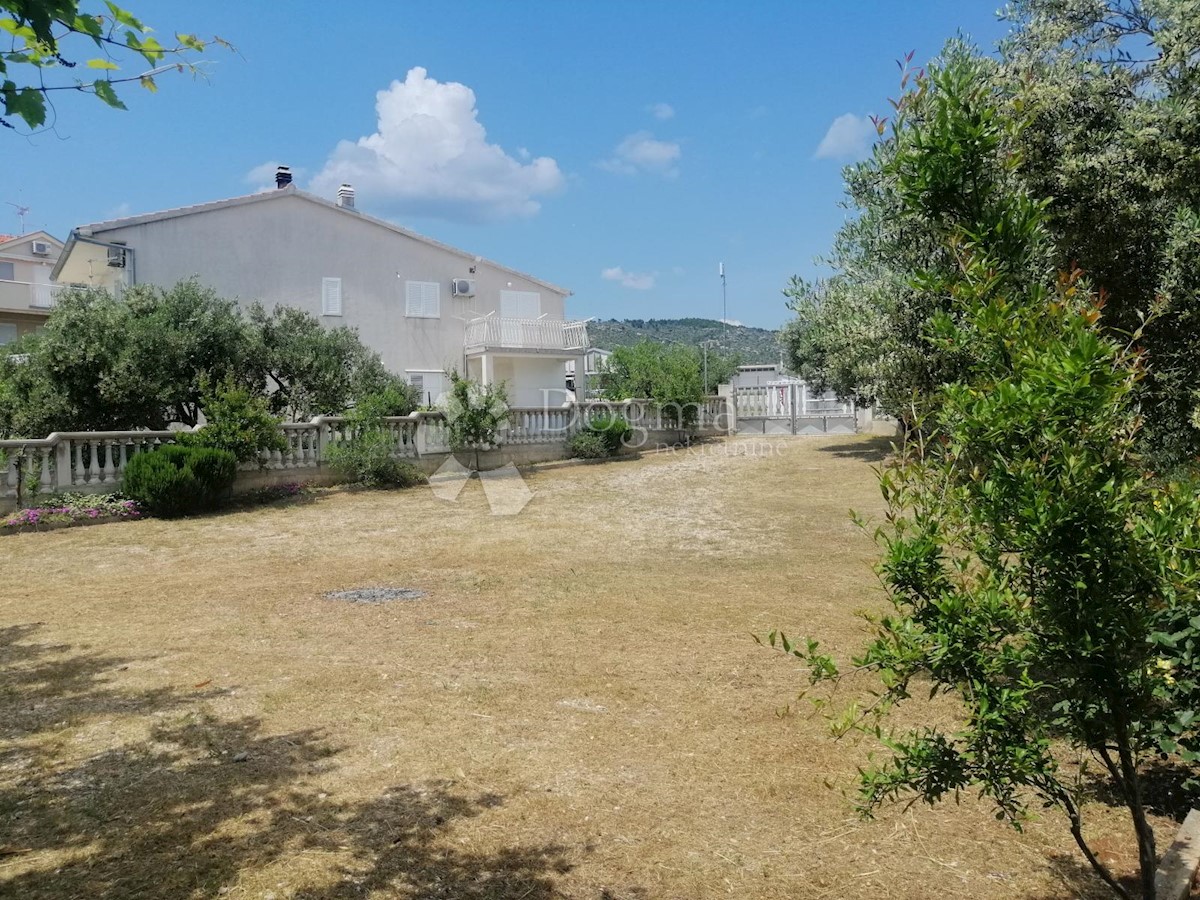 Maison À vendre - ŠIBENSKO-KNINSKA TRIBUNJ