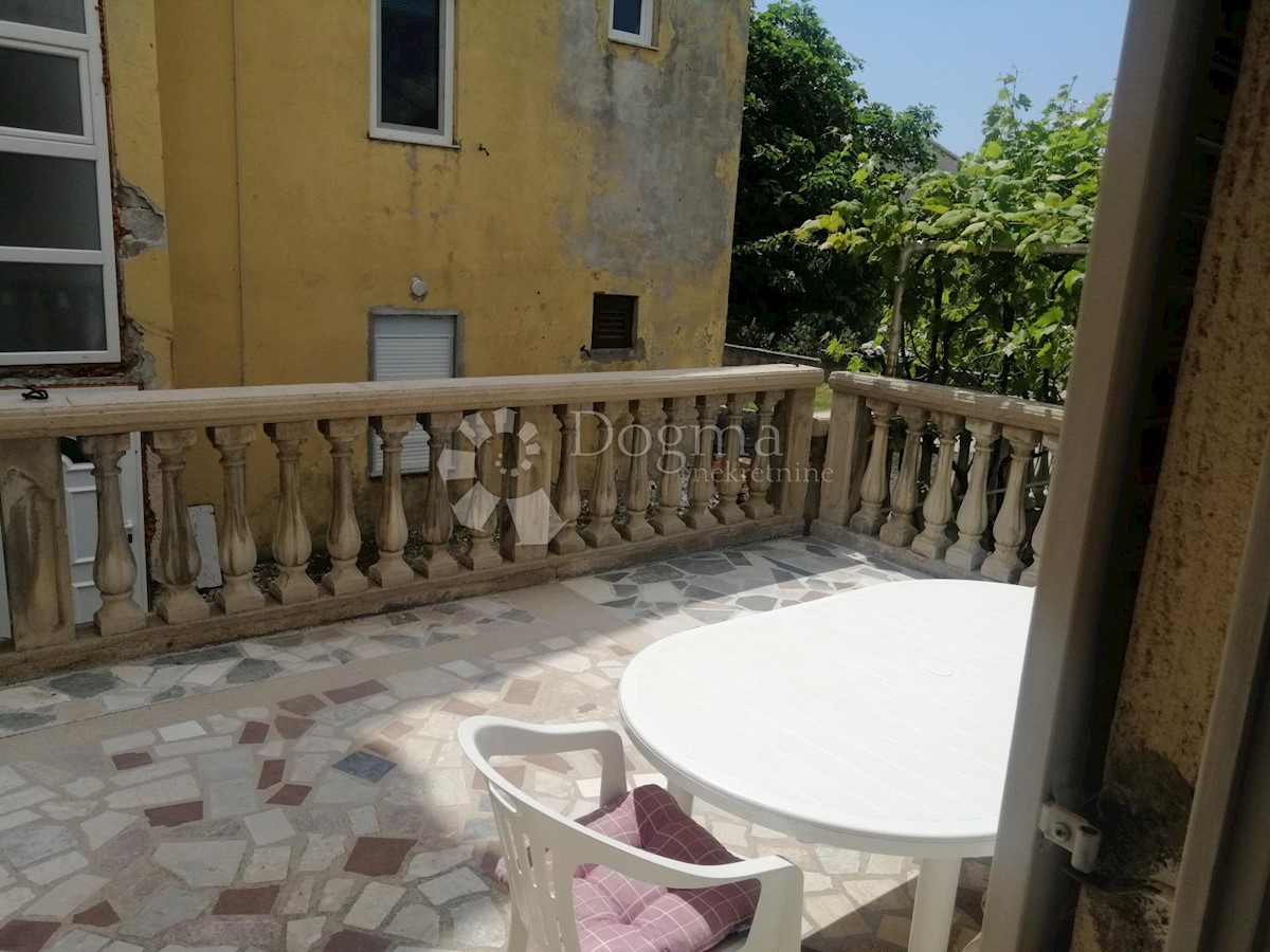 Maison À vendre - ŠIBENSKO-KNINSKA TRIBUNJ