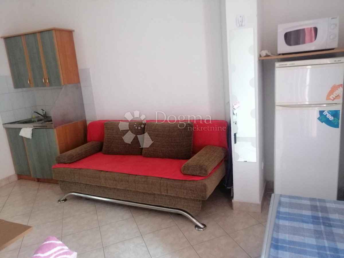 Maison À vendre - ŠIBENSKO-KNINSKA TRIBUNJ