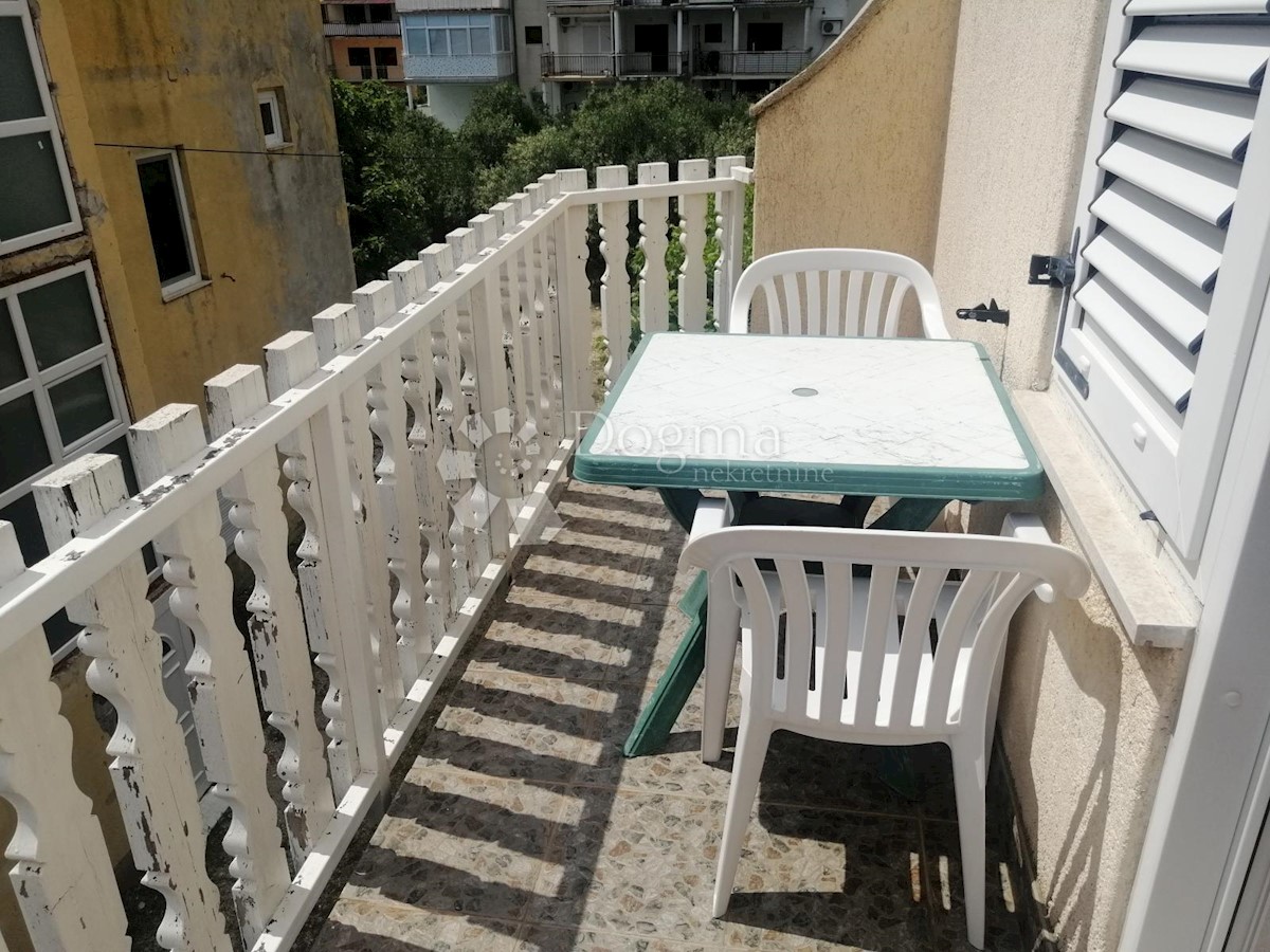 Maison À vendre - ŠIBENSKO-KNINSKA TRIBUNJ