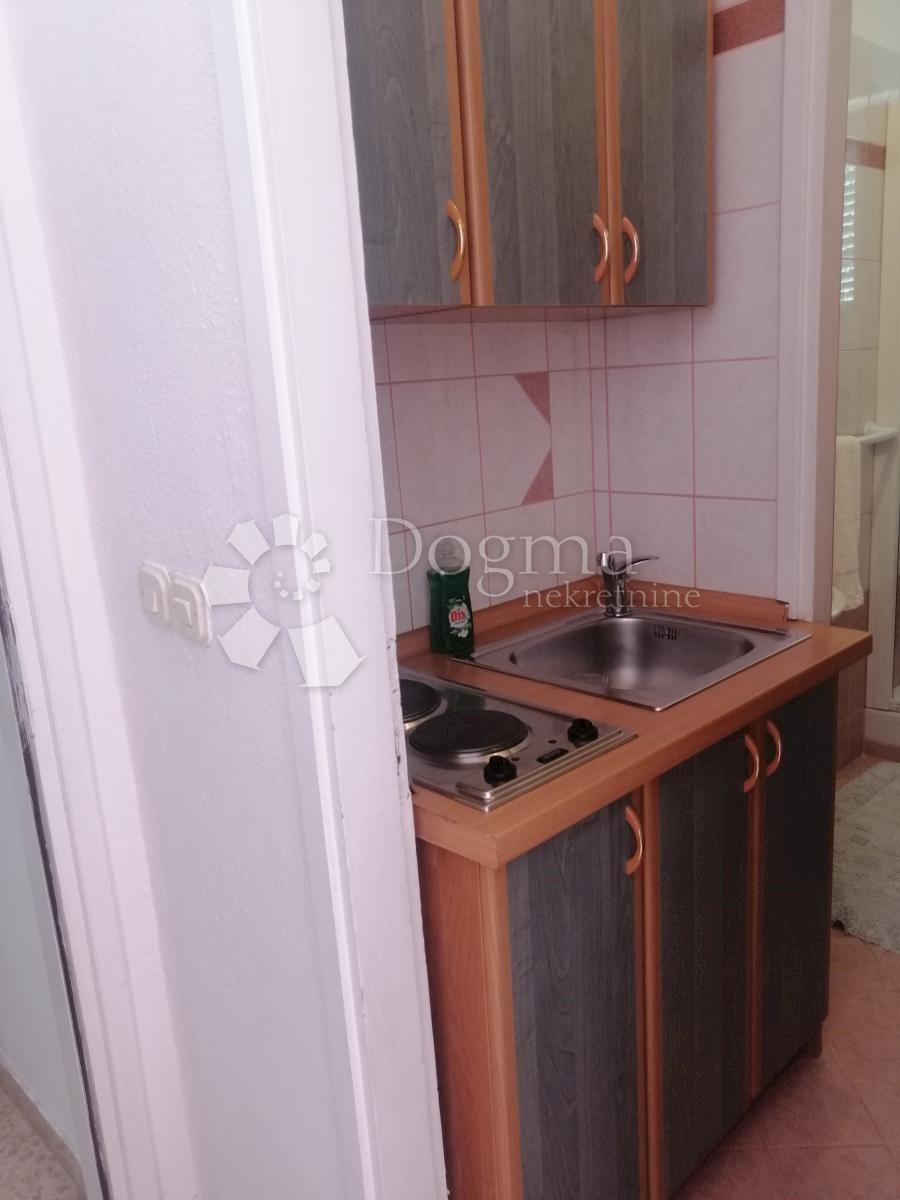Maison À vendre - ŠIBENSKO-KNINSKA TRIBUNJ