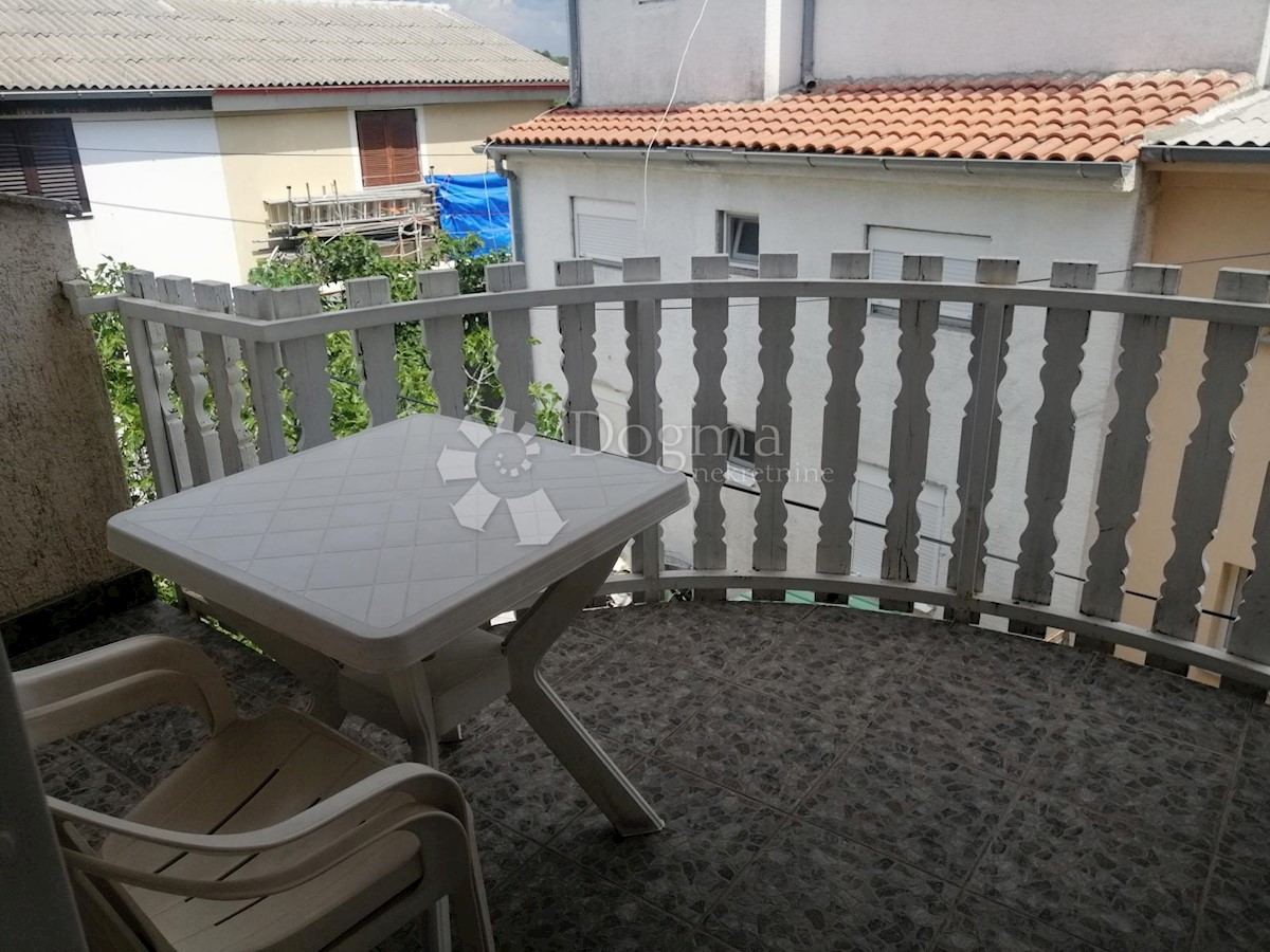 Maison À vendre - ŠIBENSKO-KNINSKA TRIBUNJ