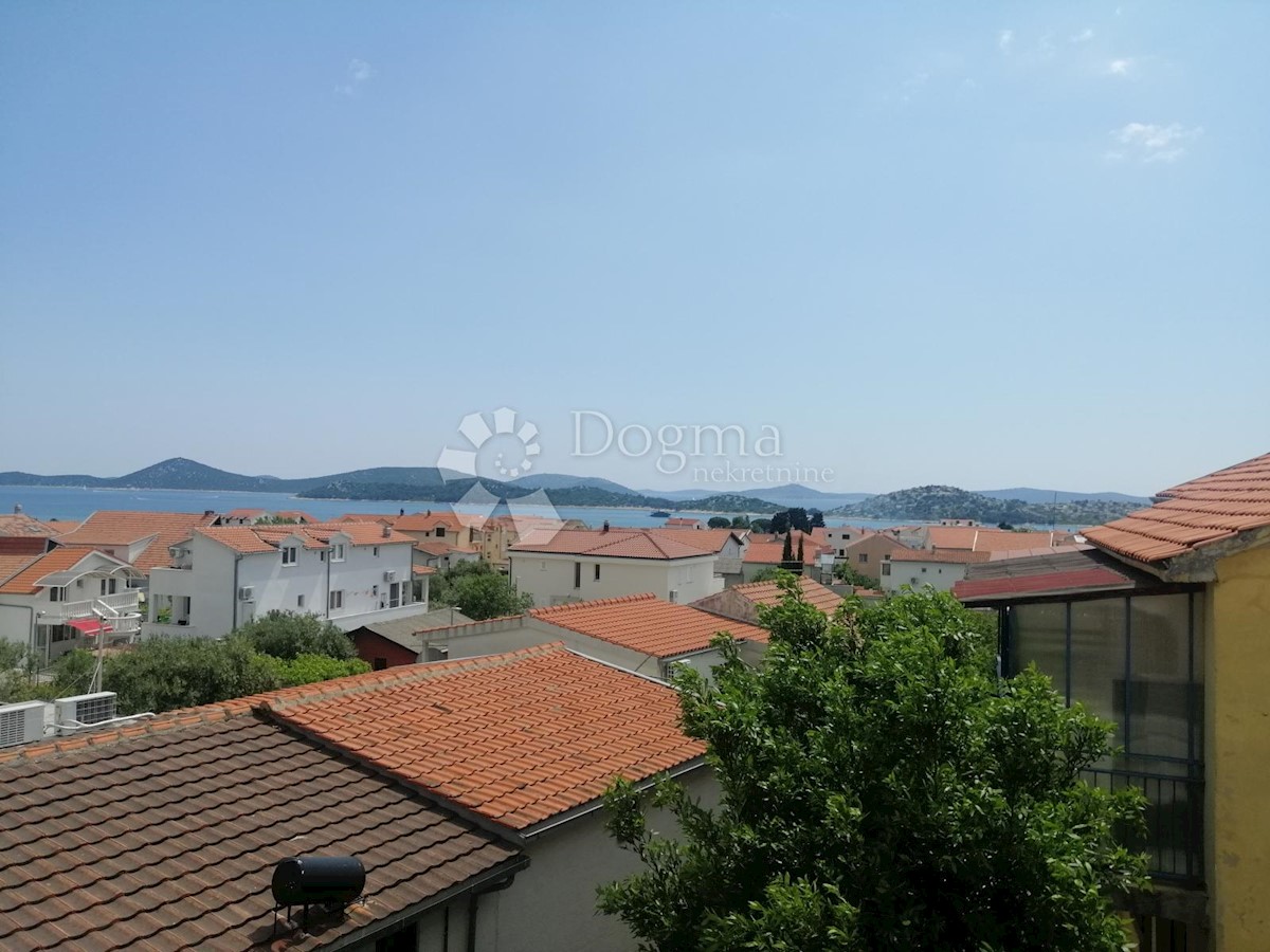 Maison À vendre - ŠIBENSKO-KNINSKA TRIBUNJ