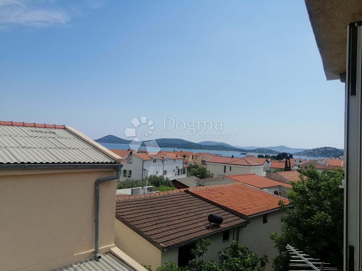 Maison À vendre - ŠIBENSKO-KNINSKA TRIBUNJ