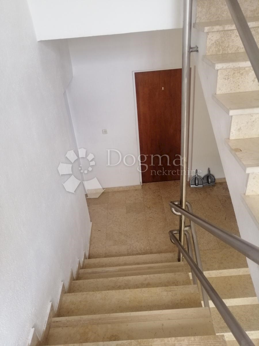 Maison À vendre - ŠIBENSKO-KNINSKA TRIBUNJ