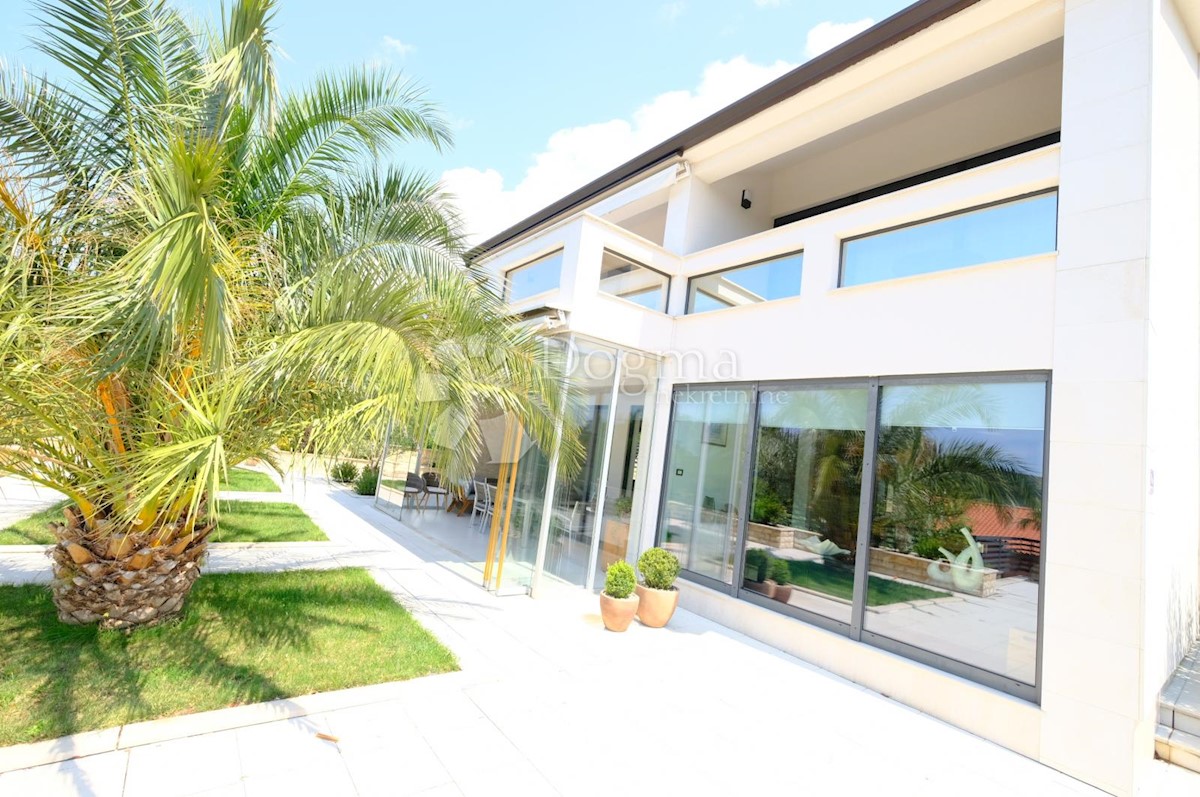 House For sale - PRIMORSKO-GORANSKA CRIKVENICA
