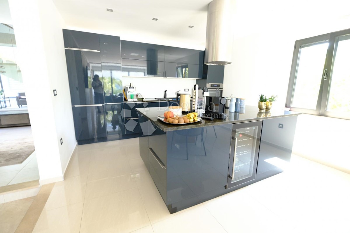 House For sale - PRIMORSKO-GORANSKA CRIKVENICA