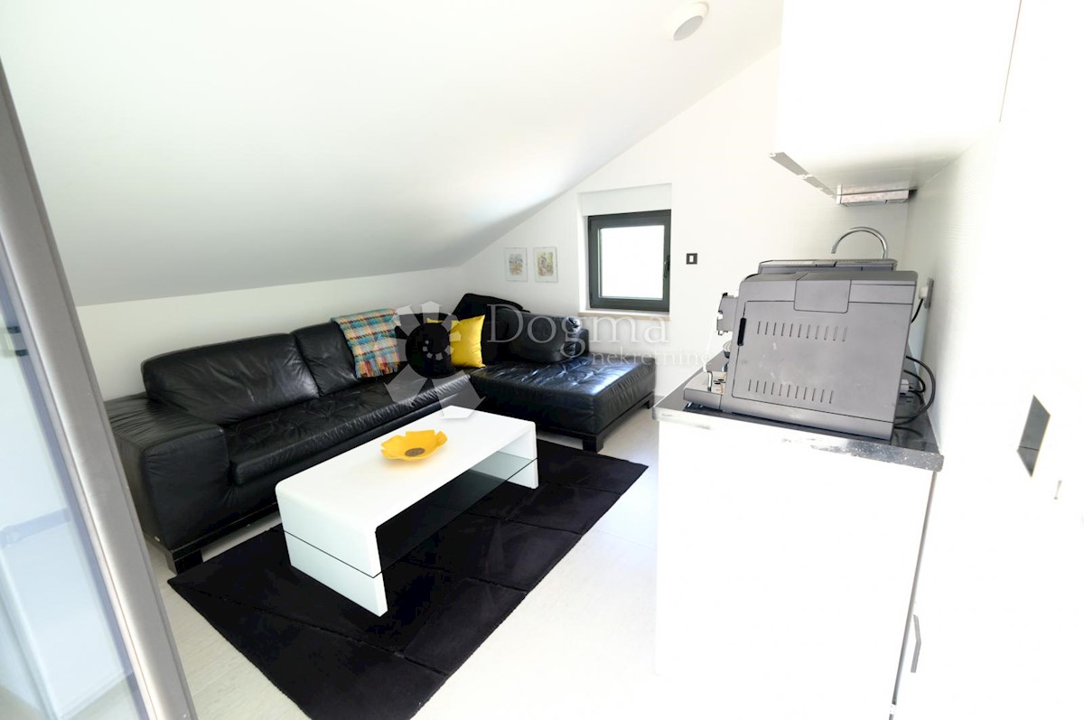 House For sale - PRIMORSKO-GORANSKA CRIKVENICA