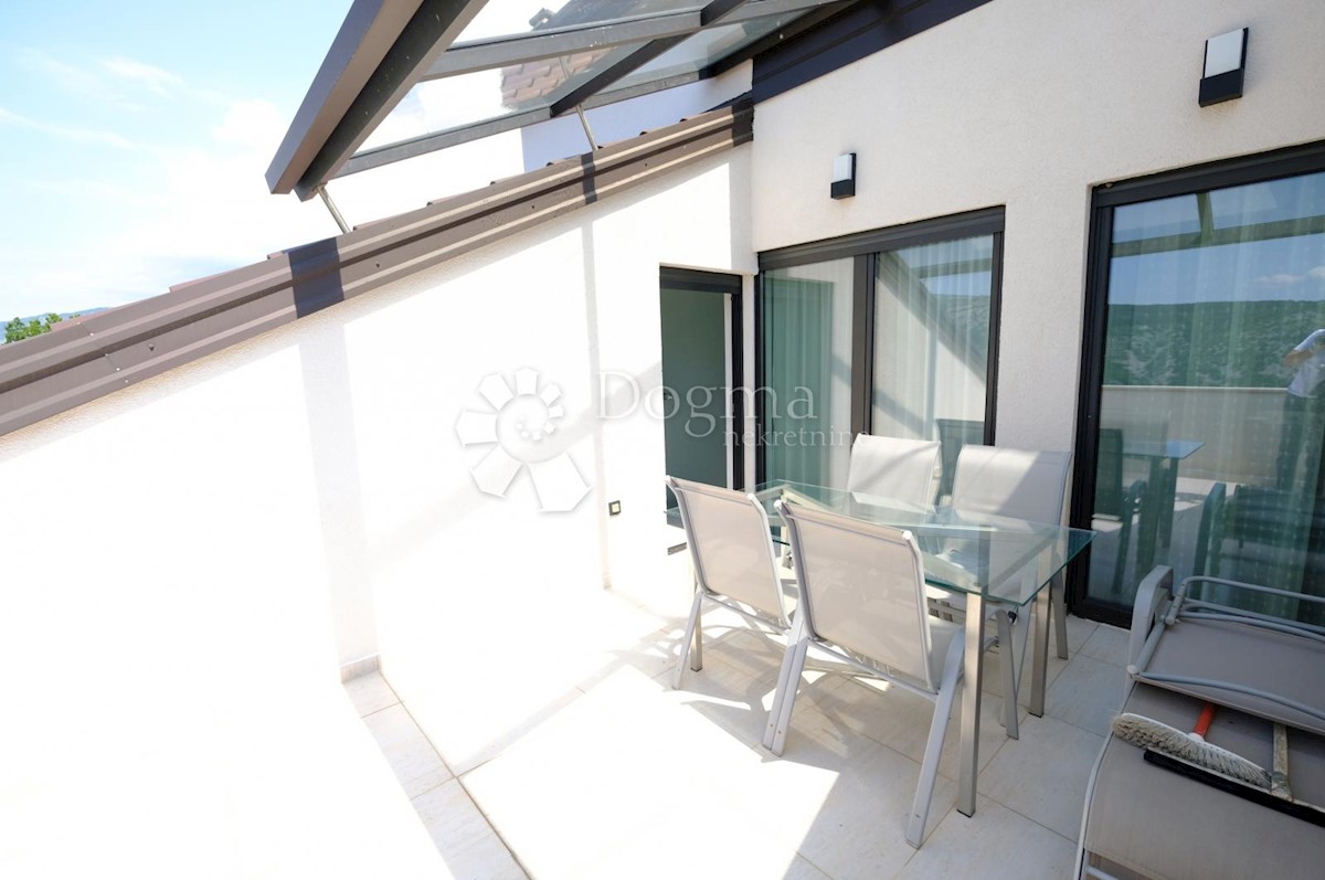 House For sale - PRIMORSKO-GORANSKA CRIKVENICA