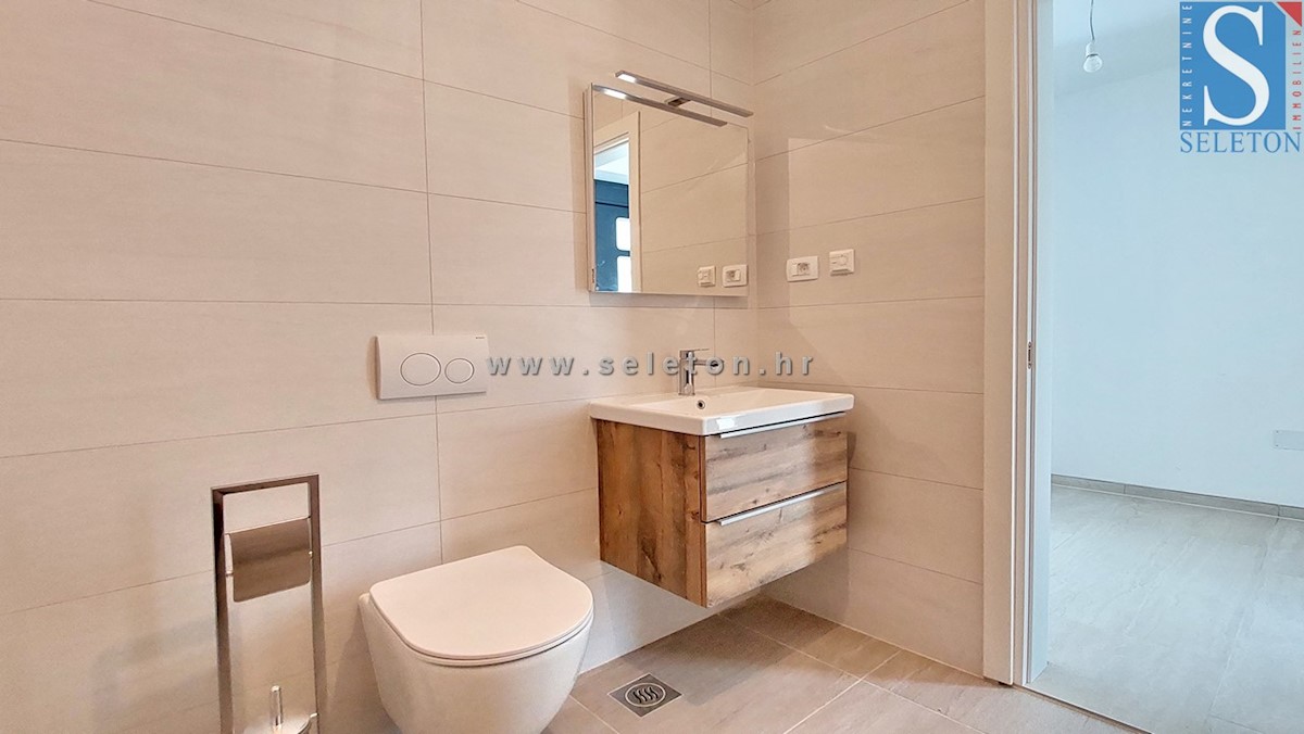 Apartma Na predaj - ISTARSKA POREČ