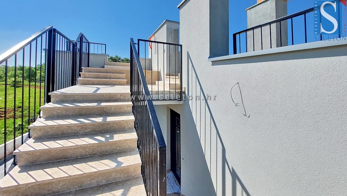 Apartma Na predaj - ISTARSKA POREČ