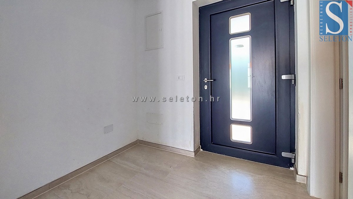 Apartma Na predaj - ISTARSKA POREČ