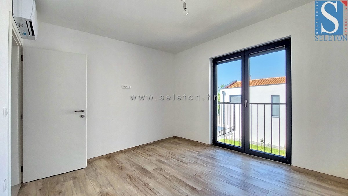 Apartma Na predaj - ISTARSKA POREČ