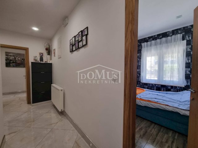 Appartement À vendre - šibensko-kninska Vodice - foto 5/30