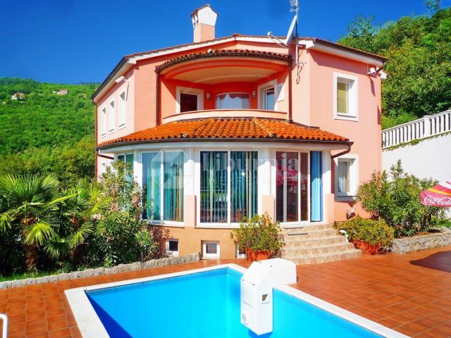 Haus zu verkaufen 370 m² – Opatija