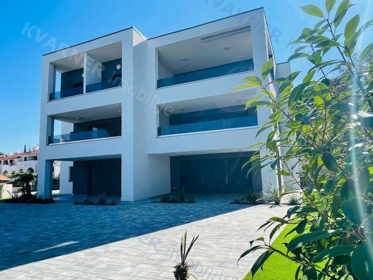 Apartma Na predaj - PRIMORSKO-GORANSKA KRK