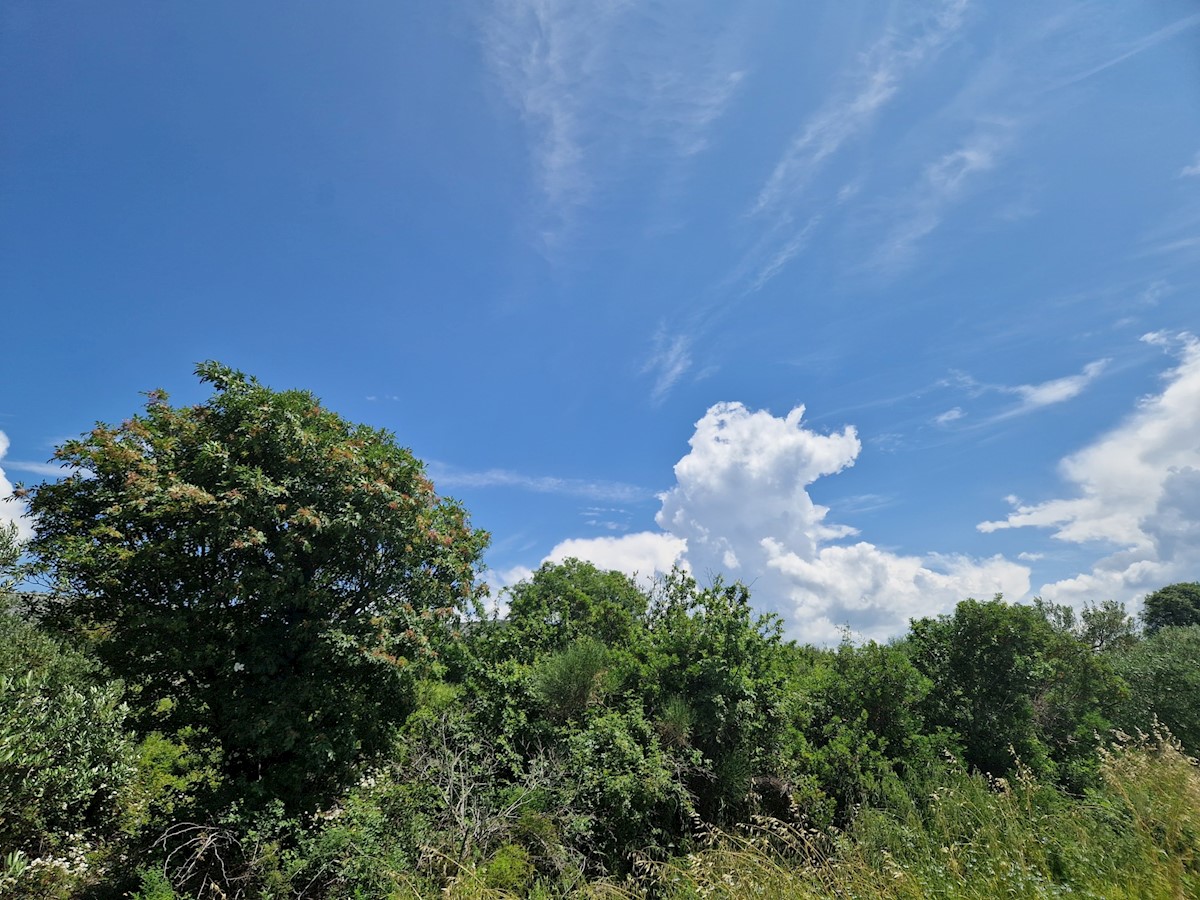 Land For sale - ŠIBENSKO-KNINSKA ŠIBENIK