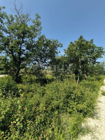 Terrain à vendre 531 m² – Peroj