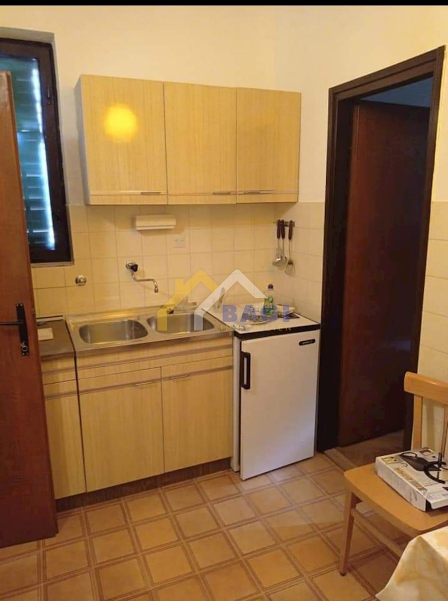 Maison À vendre - ŠIBENSKO-KNINSKA PIROVAC