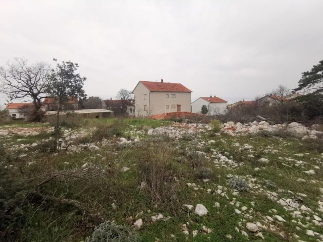 Pozemok na predaj 1200 m² – Novi Vinodolski
