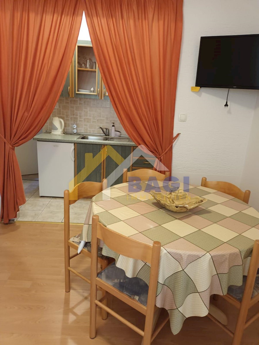 Kuća Na prodaju - ŠIBENSKO-KNINSKA VODICE