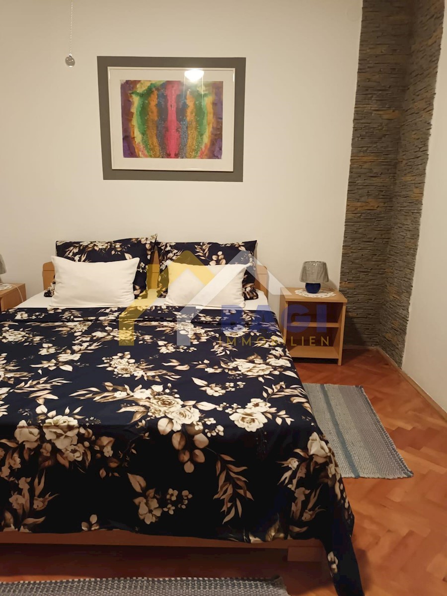 Kuća Na prodaju - ŠIBENSKO-KNINSKA VODICE