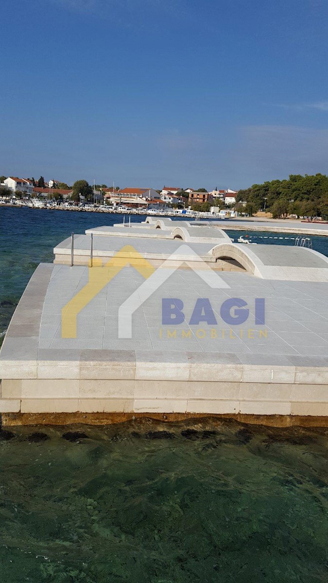 Hiša Naprodaj - ŠIBENSKO-KNINSKA Vodice